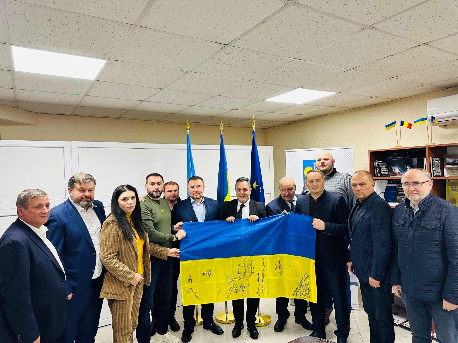 Vizita oficială în Ucraina a delegației Comisiei juridice, de numiri, disciplină, imunităţi şi validări a Senatului României, condusă de președintele Augustin-Cristian Niculescu-Ţâgârlaş