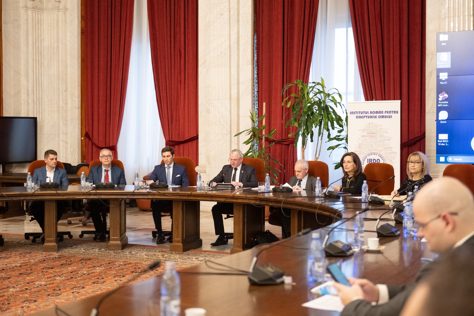 76 de ani de la adoptarea Declarației Universale a Drepturilor Omului: „Reducerea inegalităților și promovarea drepturilor omului”