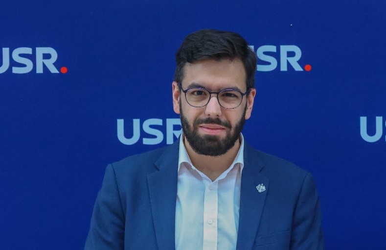 USR a redepus inițiativa legislativă pentru ca românii din Diaspora să poată obține cărți de identitate