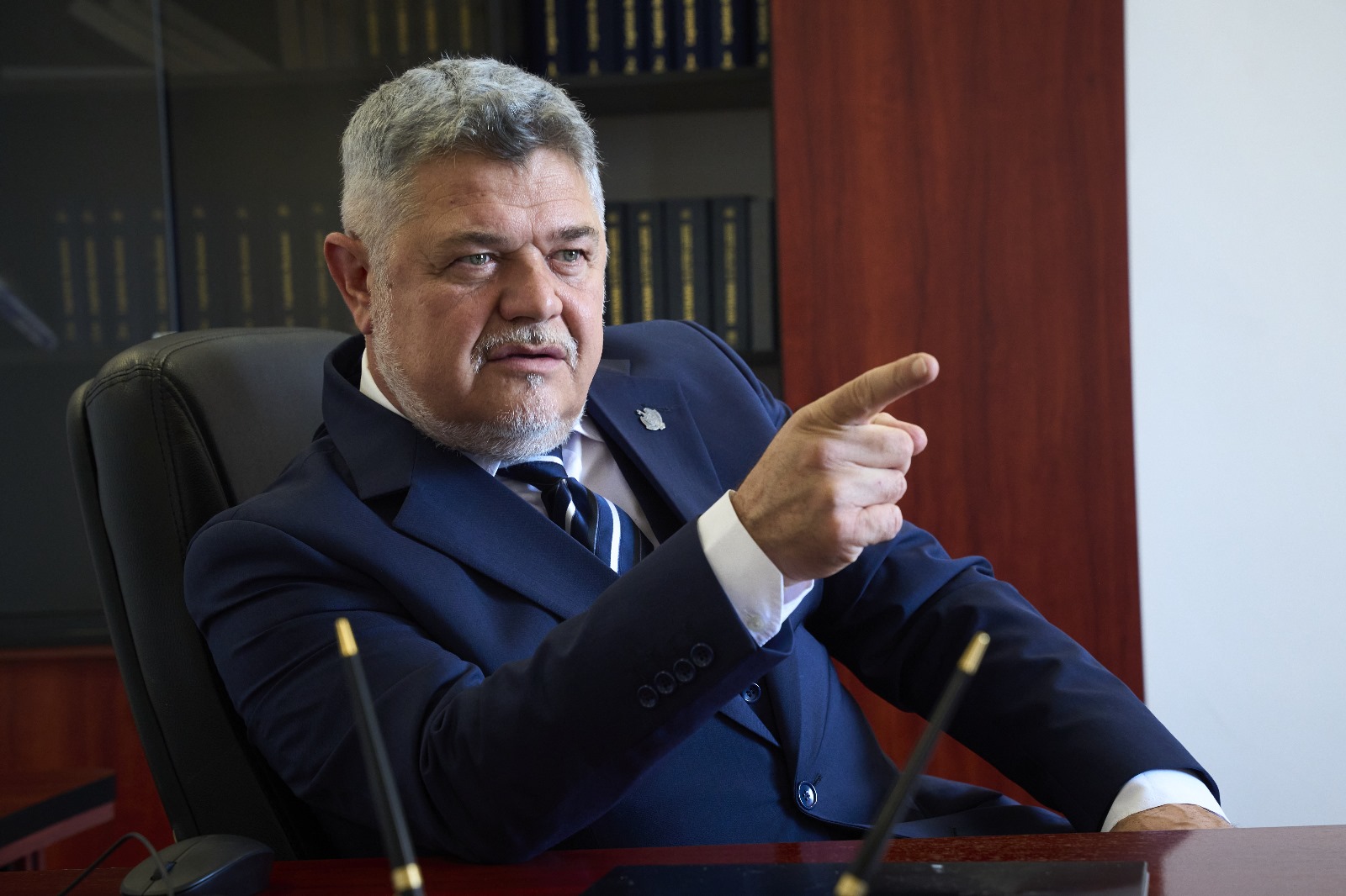 Nu lăsăm speculanții să distrugă România! Spun NU modificărilor care sacrifică viitorul copiilor noștri pentru profiturile de astăzi