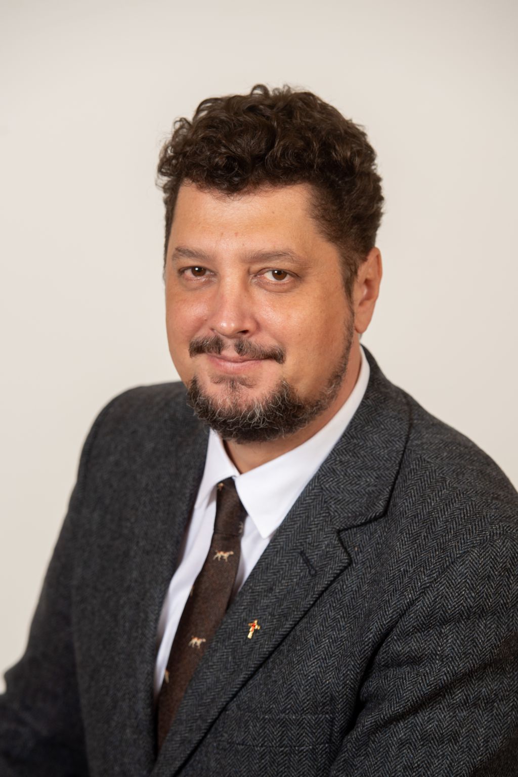 TÂRZIU Claudiu-Richard